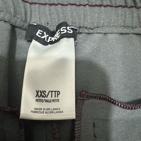 Express skinny faux leather pants size XXS elastic inseam 26” - Picture 7 of 8